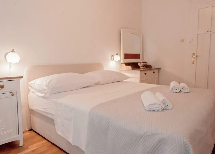 Apartman Garden View *