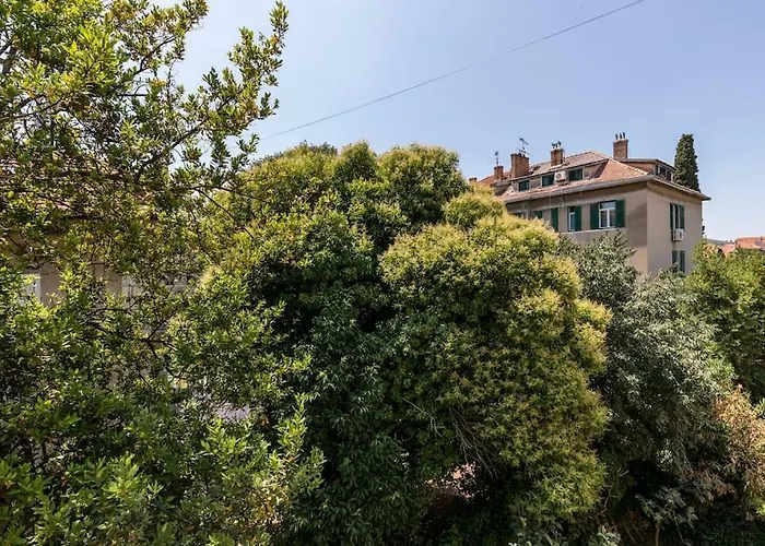 Garden View *